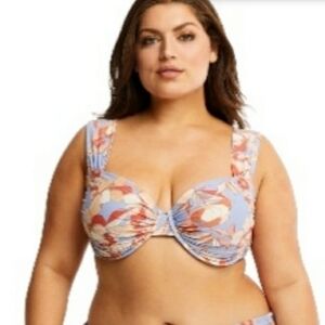 NWT Time and Tru Floral blue Bikini Top with Orange and Cream Accents 💙